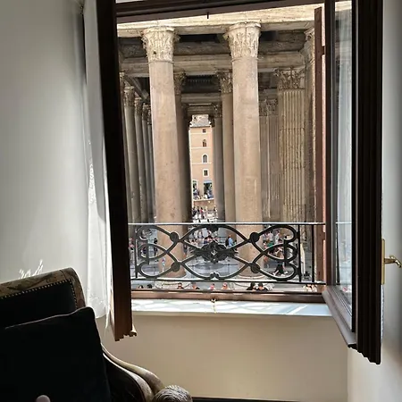 Aurea Luxury Pantheon View * Rzym