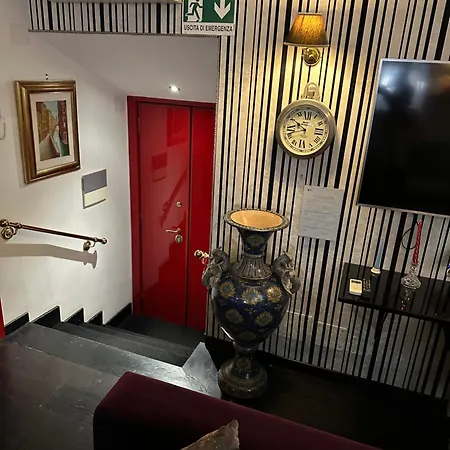 Aurea Luxury Pantheon View * Rom